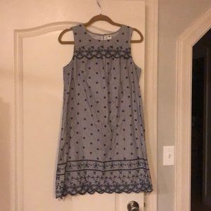 Old navy dress, M